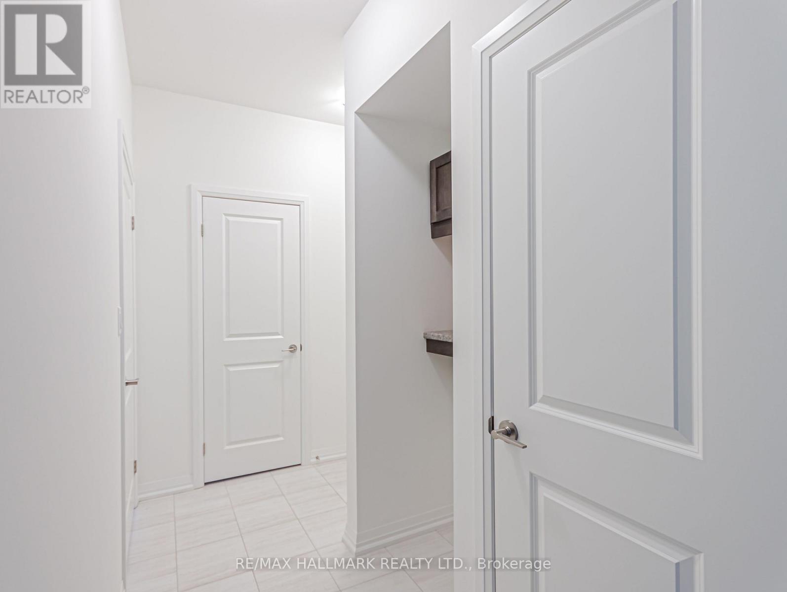 58 MARIE STREET — photo 8