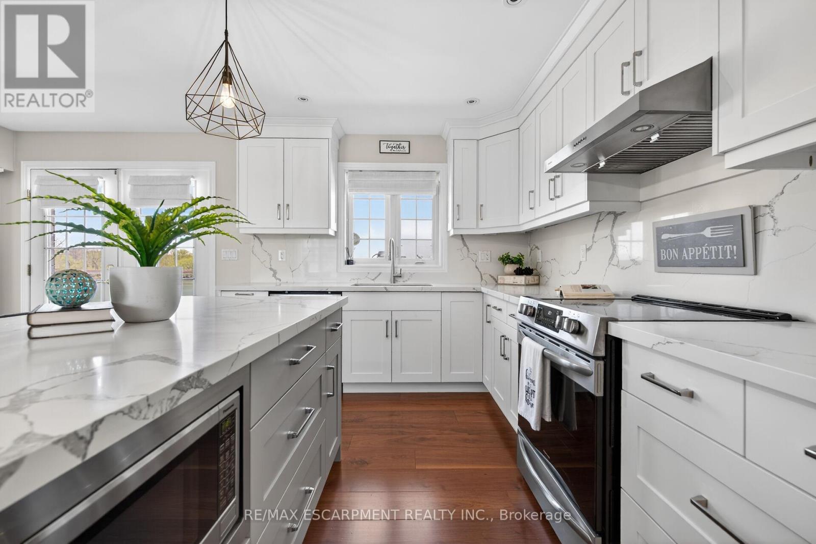 1140 RIVER ROAD - 13