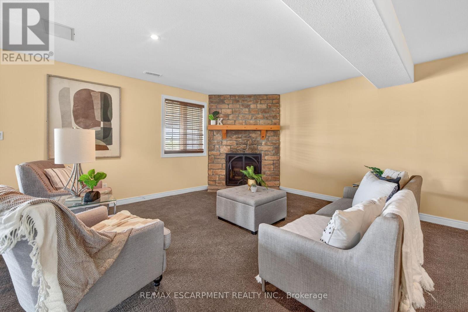 1140 RIVER ROAD - 32
