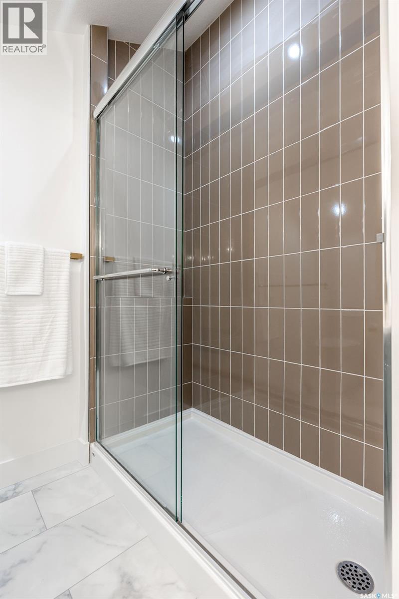 307 Sharma CRESCENT - 21