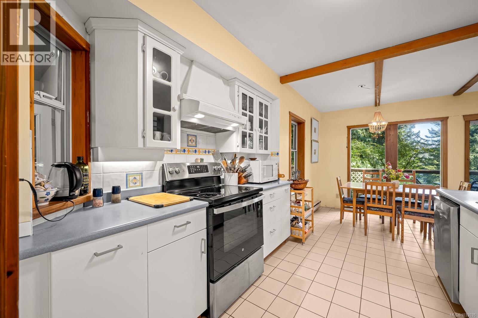 833 Austin Dr - 11