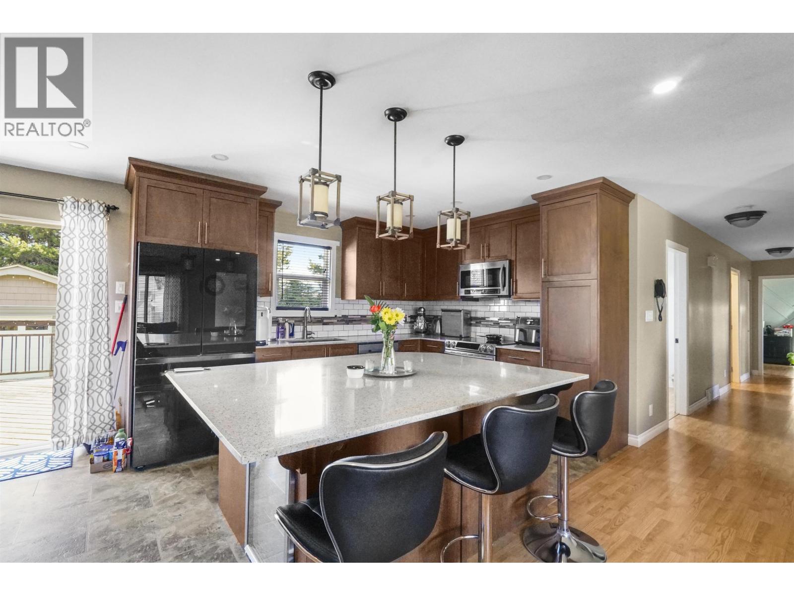 76 CARLSON STREET - 13