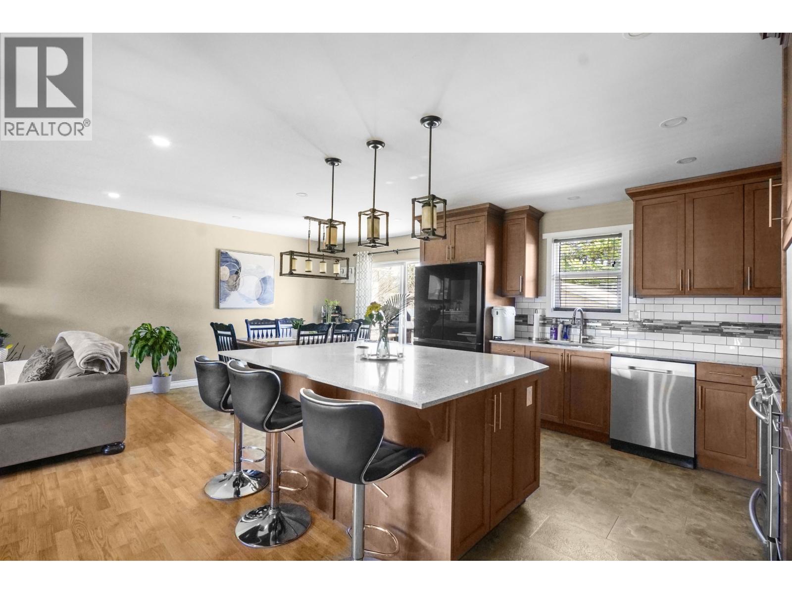 76 CARLSON STREET - 12