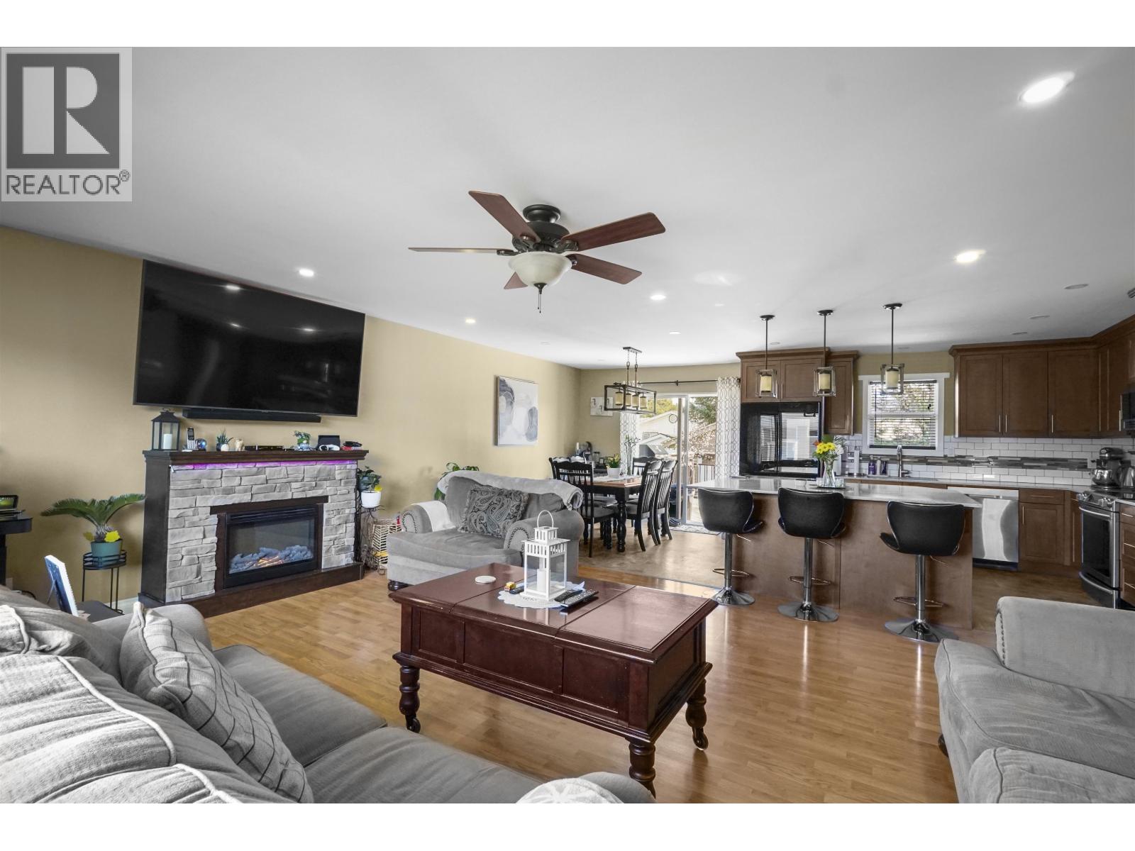 76 CARLSON STREET - 18