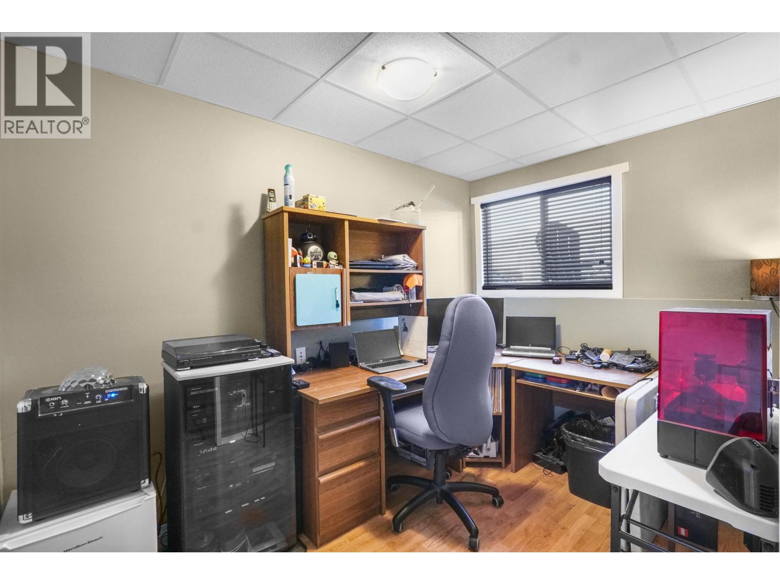 76 CARLSON STREET - 30