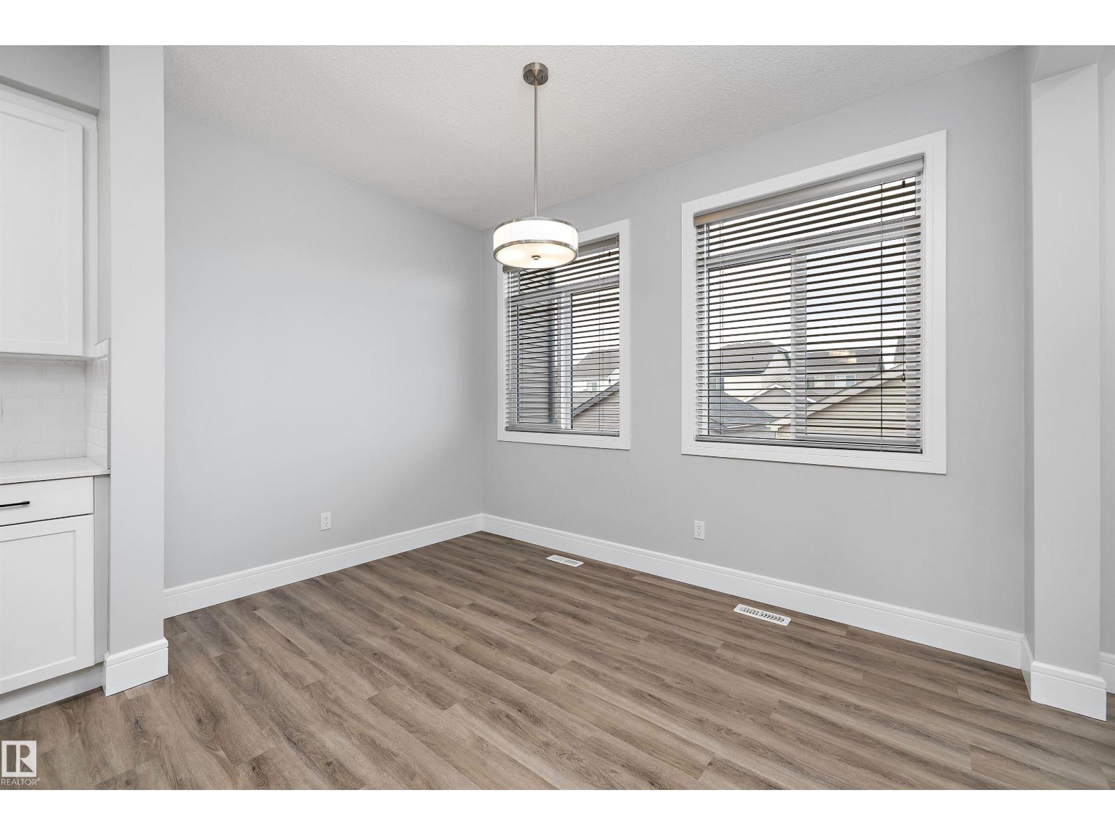 4235 Chichak CL SW, Edmonton