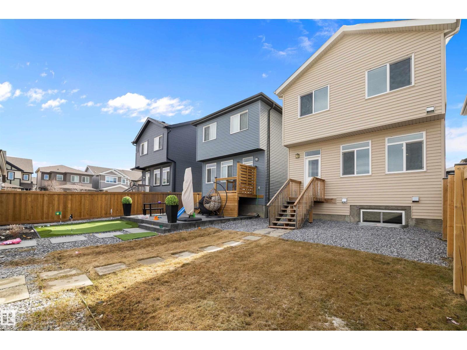 4235 Chichak CL SW, Edmonton