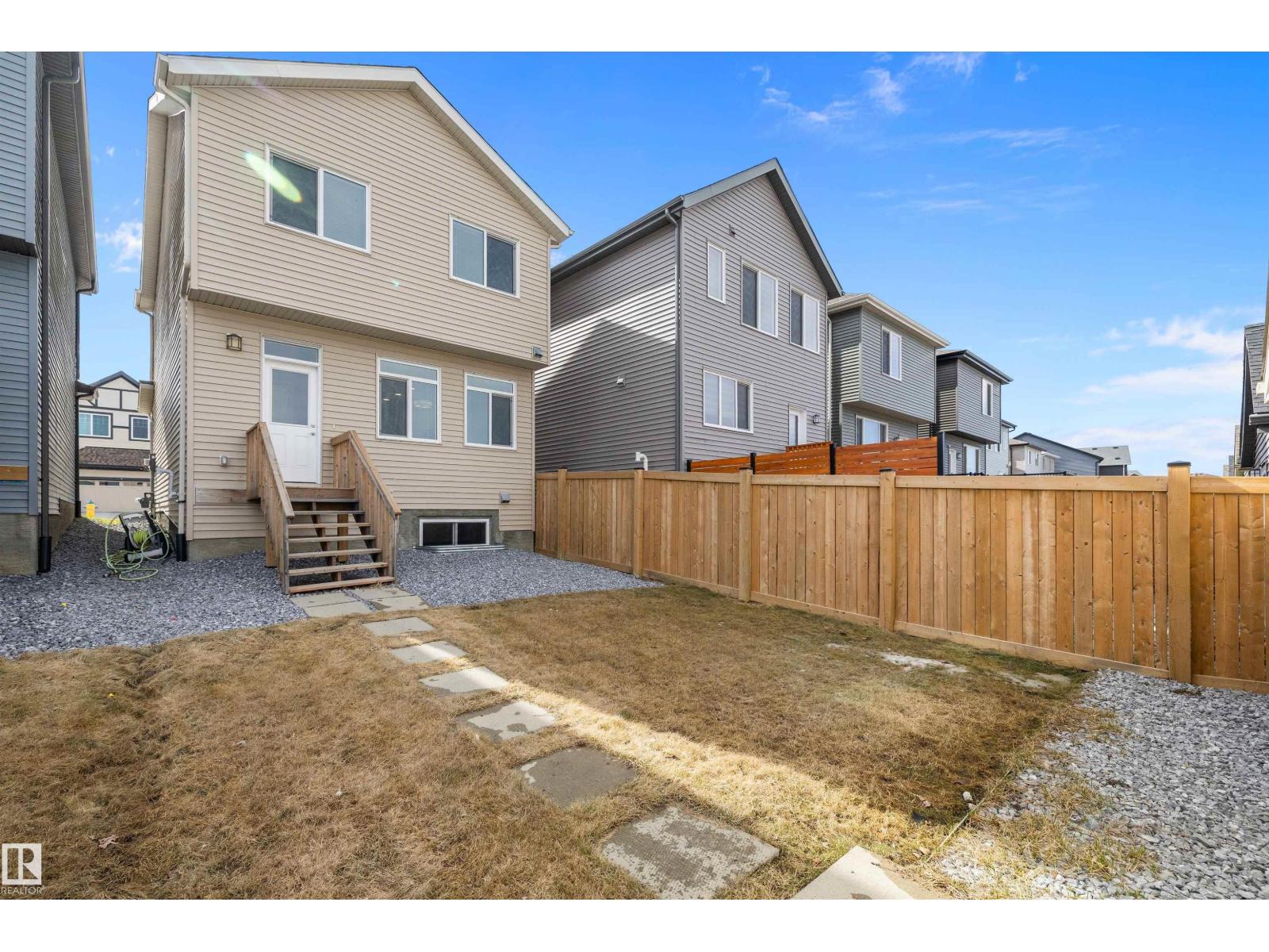 4235 Chichak CL SW, Edmonton