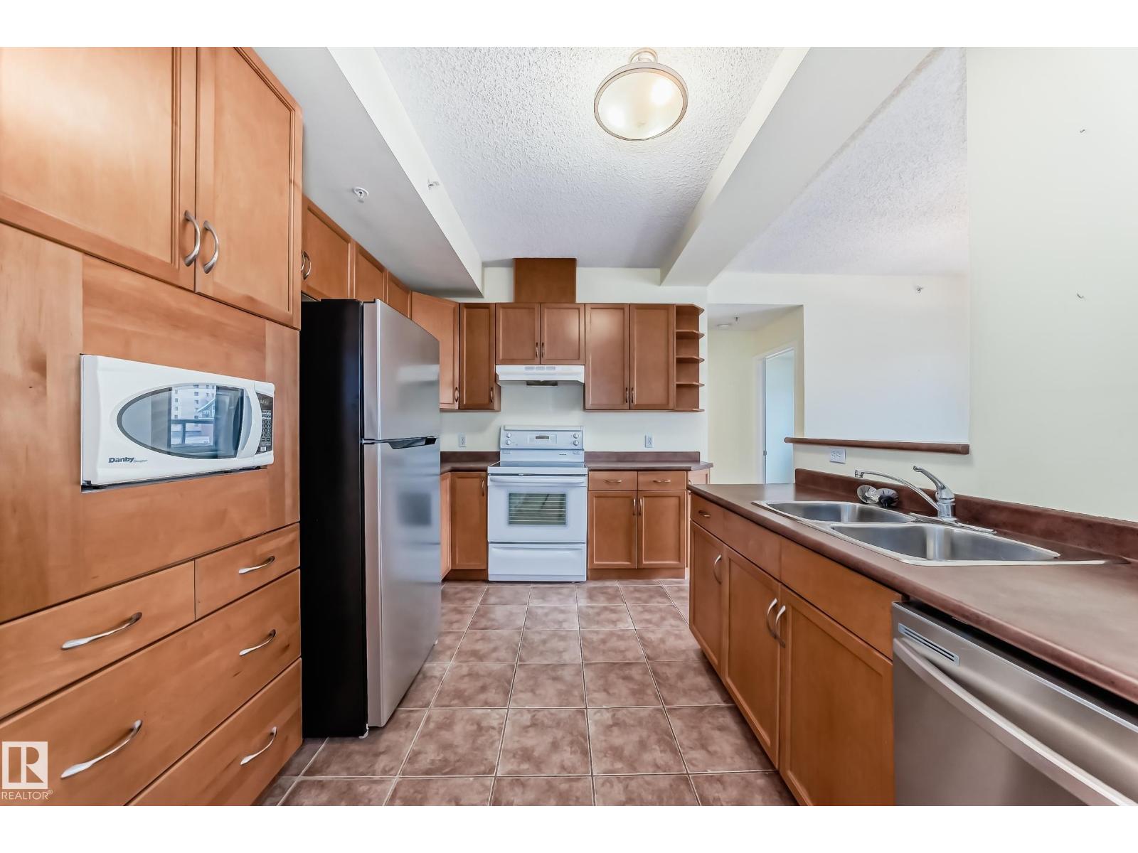 #1003 9707 105 ST NW, Edmonton