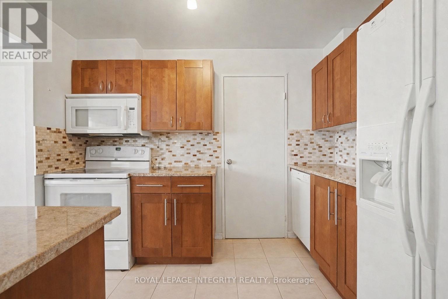 #803 2625 REGINA STREET - 14