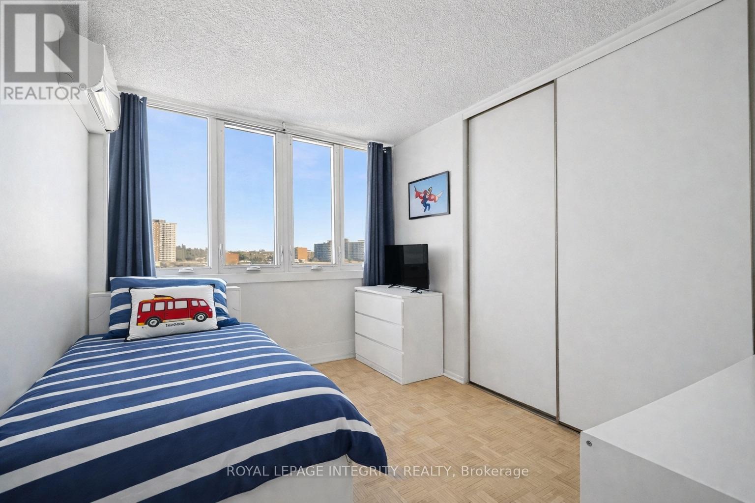 #803 2625 REGINA STREET - 20