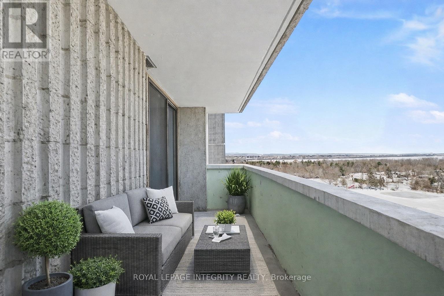 #803 2625 REGINA STREET - 22
