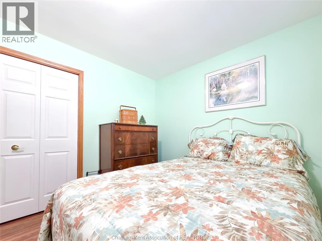 93 GREGORY DRIVE - 23