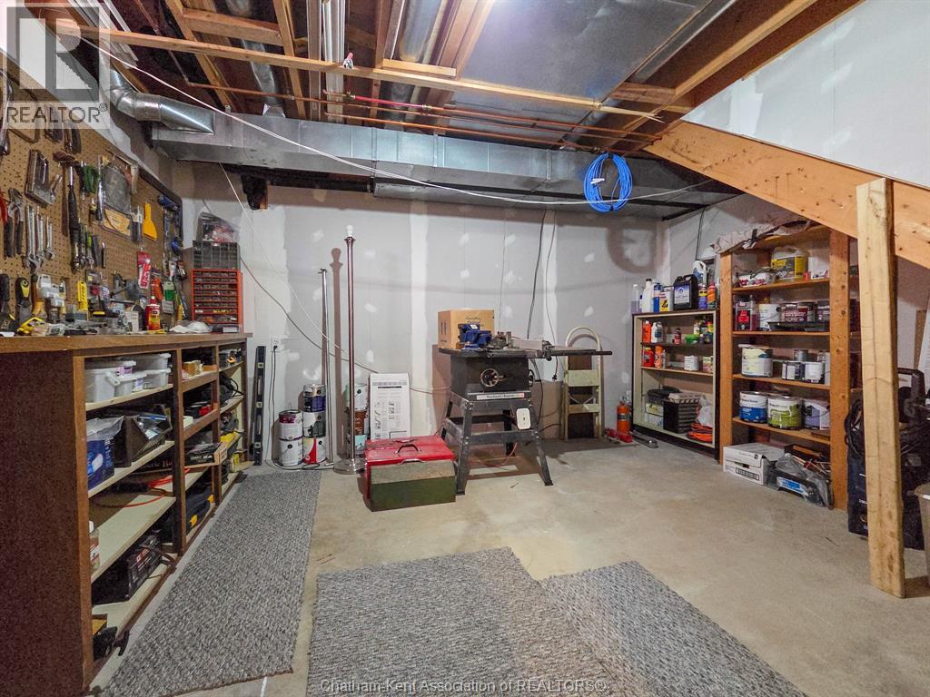 93 GREGORY DRIVE - 48
