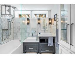 114 Lakeshore Road W, Blue Mountains, ON L9Y0S6 Photo 20