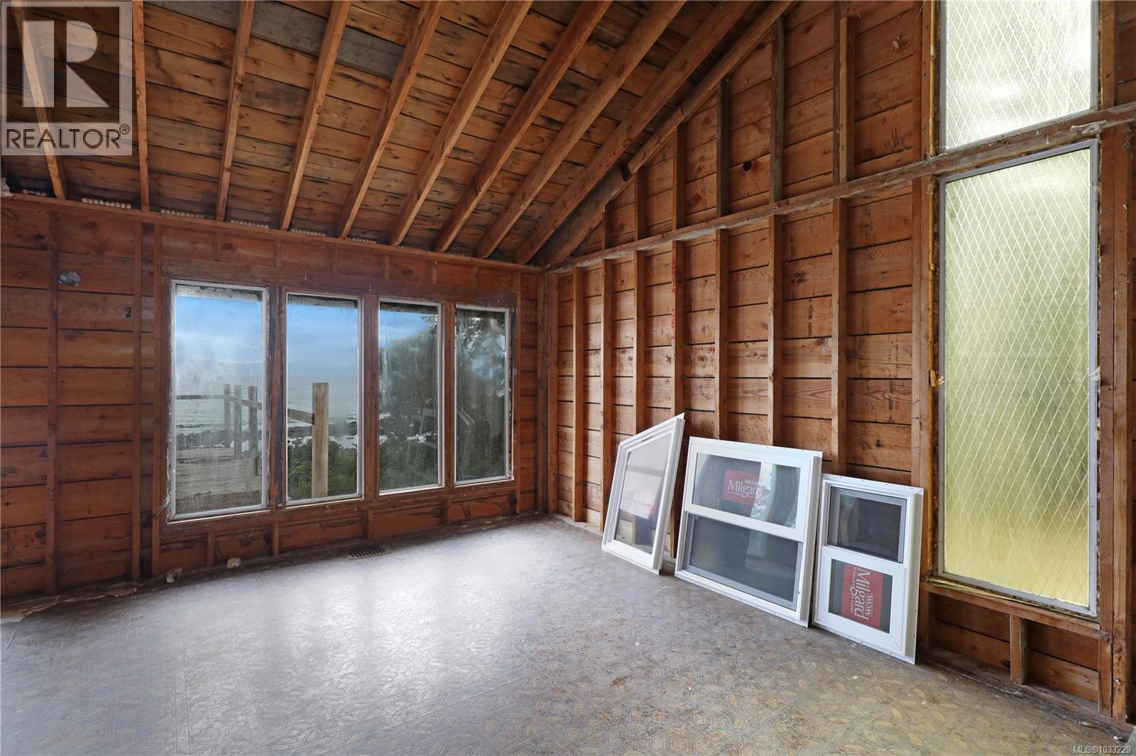 7884 Lenwood Rd, Merville