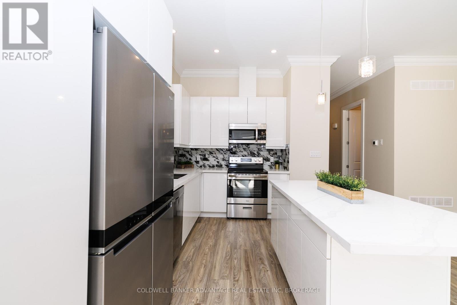 1044 HANSLER ROAD - Image 18