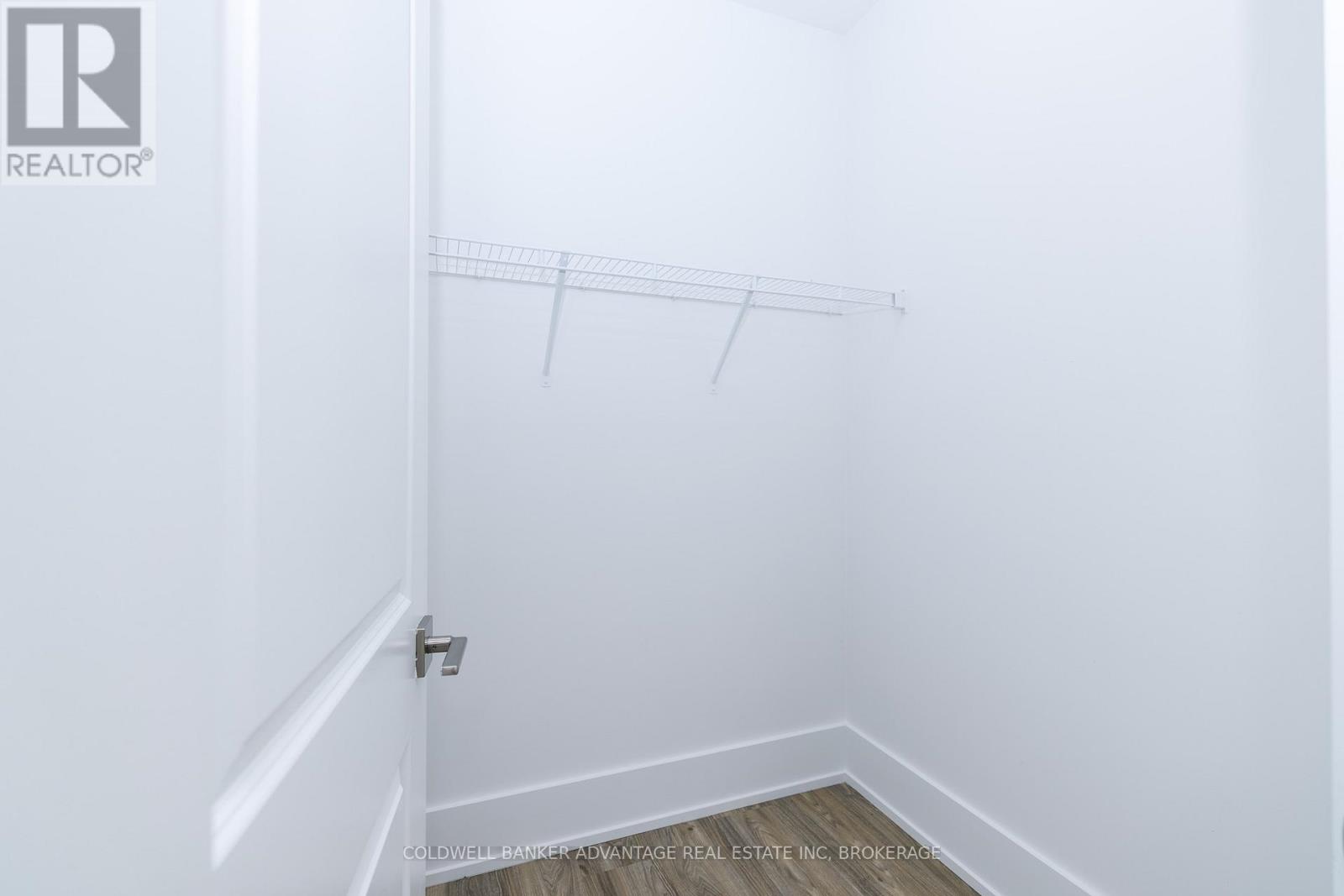 1044 HANSLER ROAD - Image 34