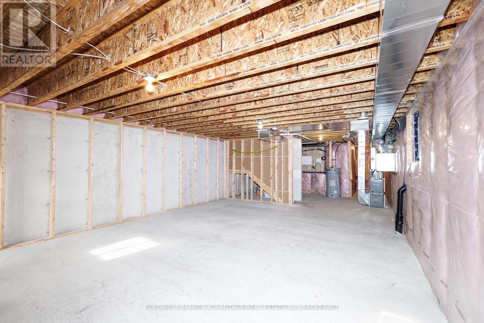 1044 HANSLER ROAD - Image 40