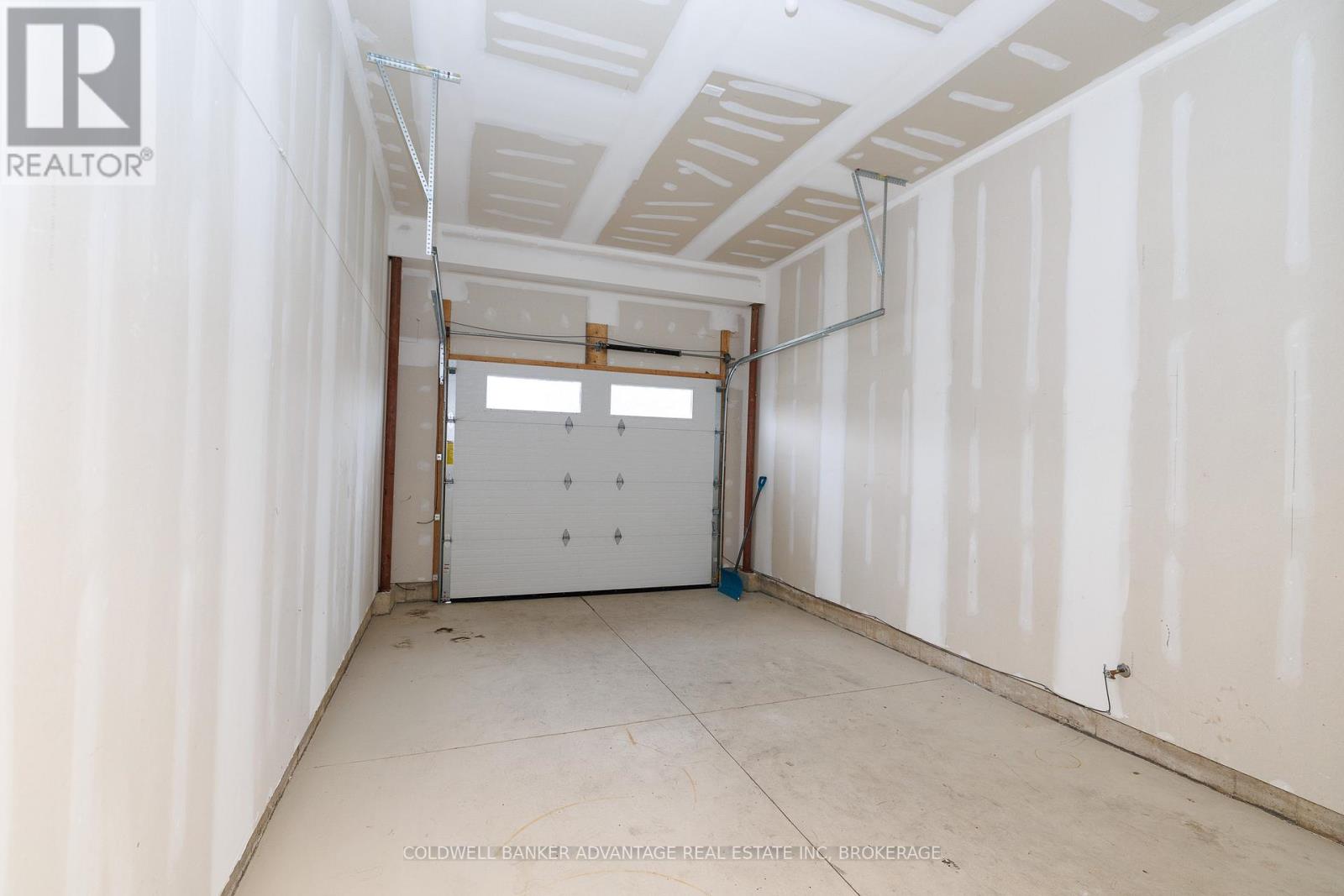1044 HANSLER ROAD - Image 42