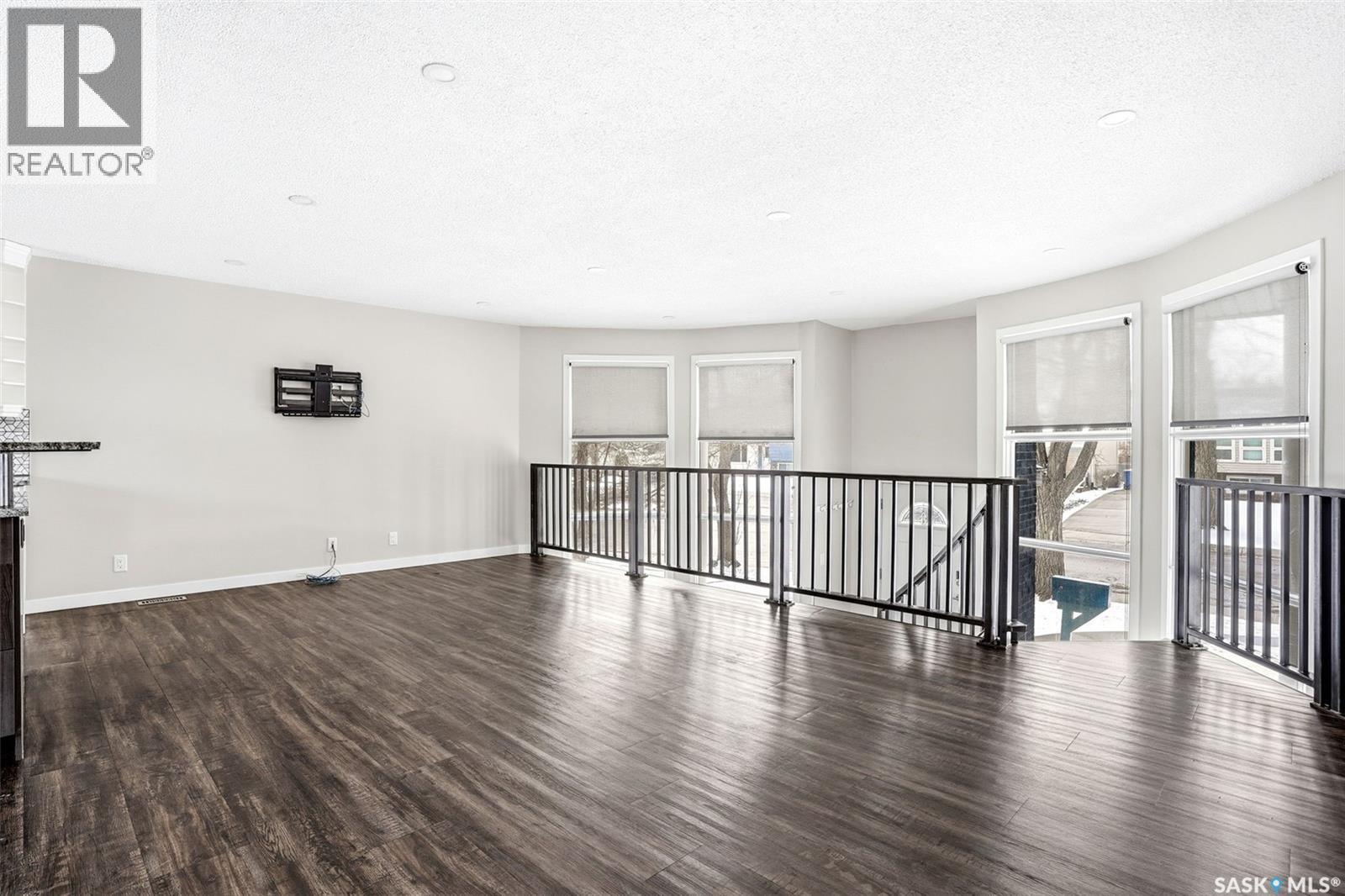 34 Dewar BAY — photo 6