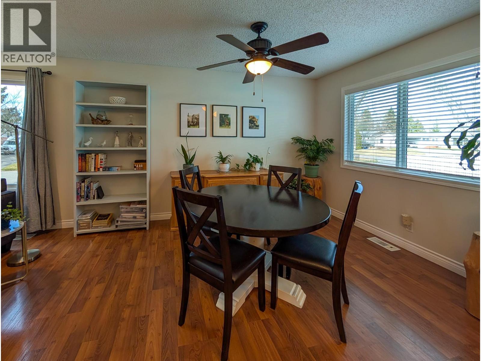 2959 SYCAMORE CRESCENT - 13