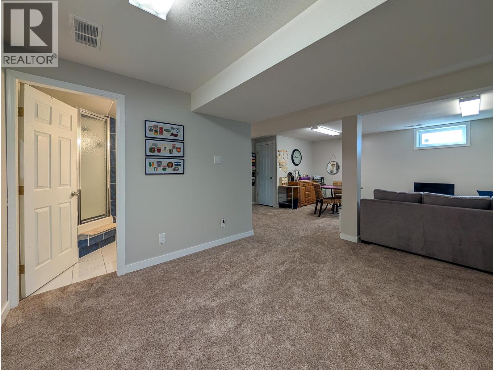 2959 SYCAMORE CRESCENT - 24