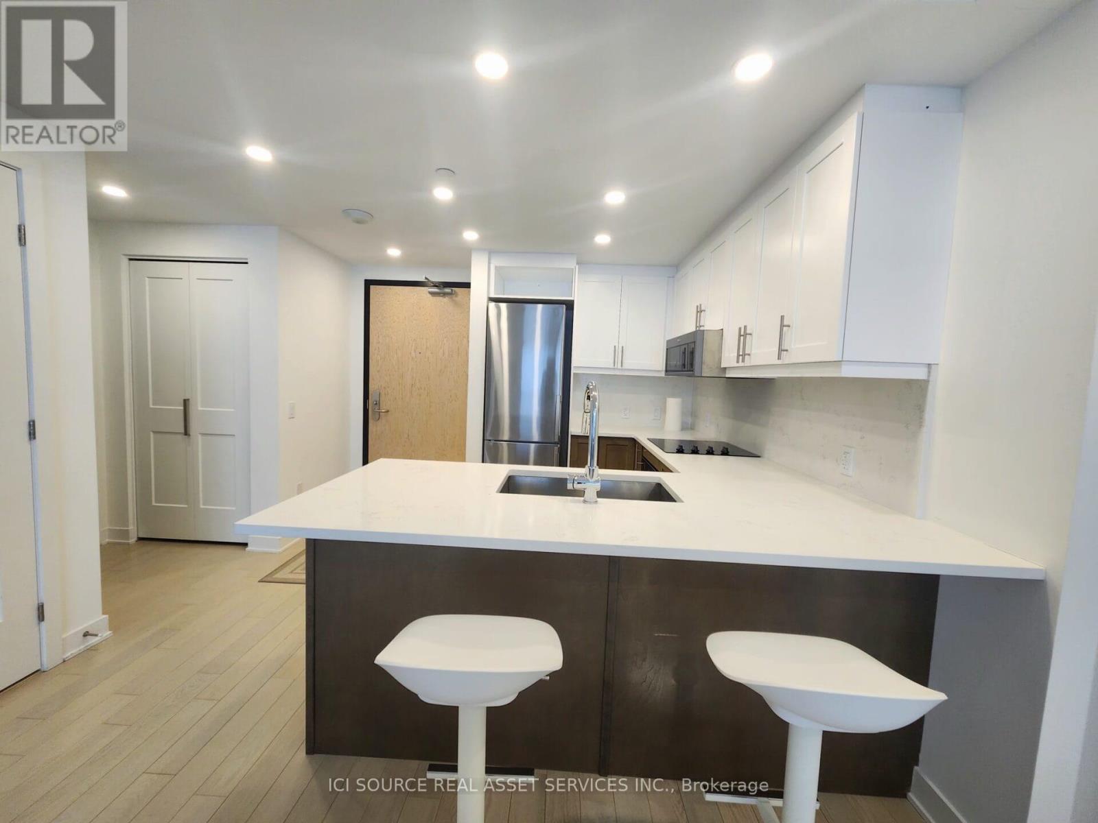 #1009 340 QUEEN STREET - 11