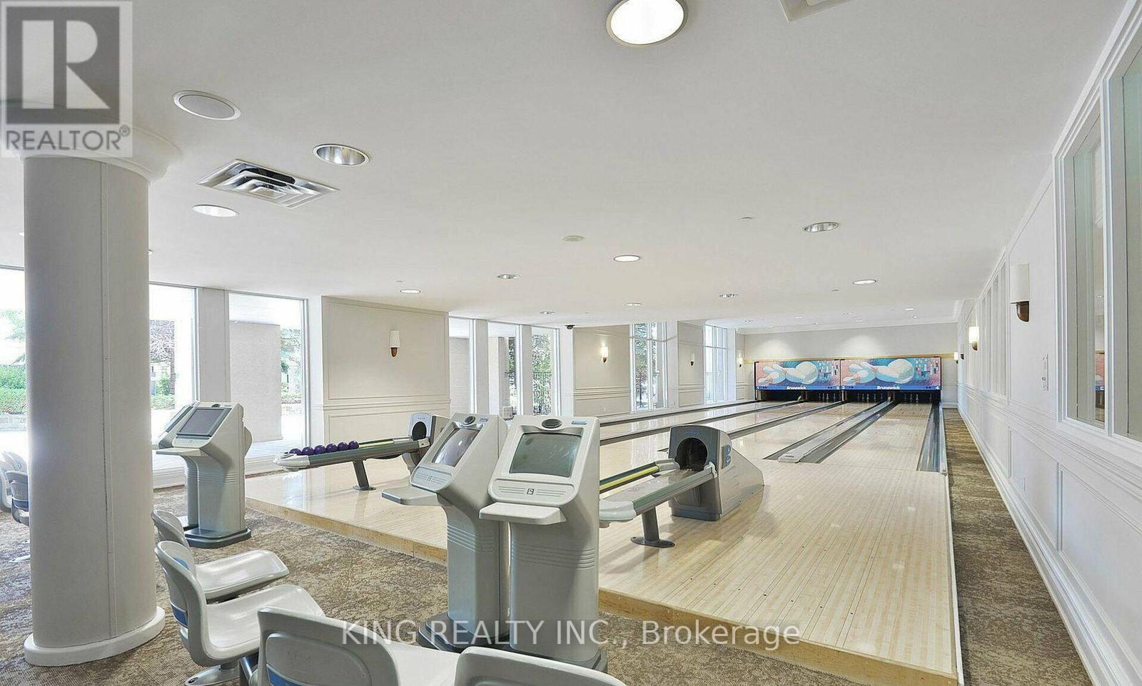 627 - 25 KINGSBRIDGE GARDEN CIRCLE, Mississauga (Hurontario), Ontario, L5R4B1 — Photo 8