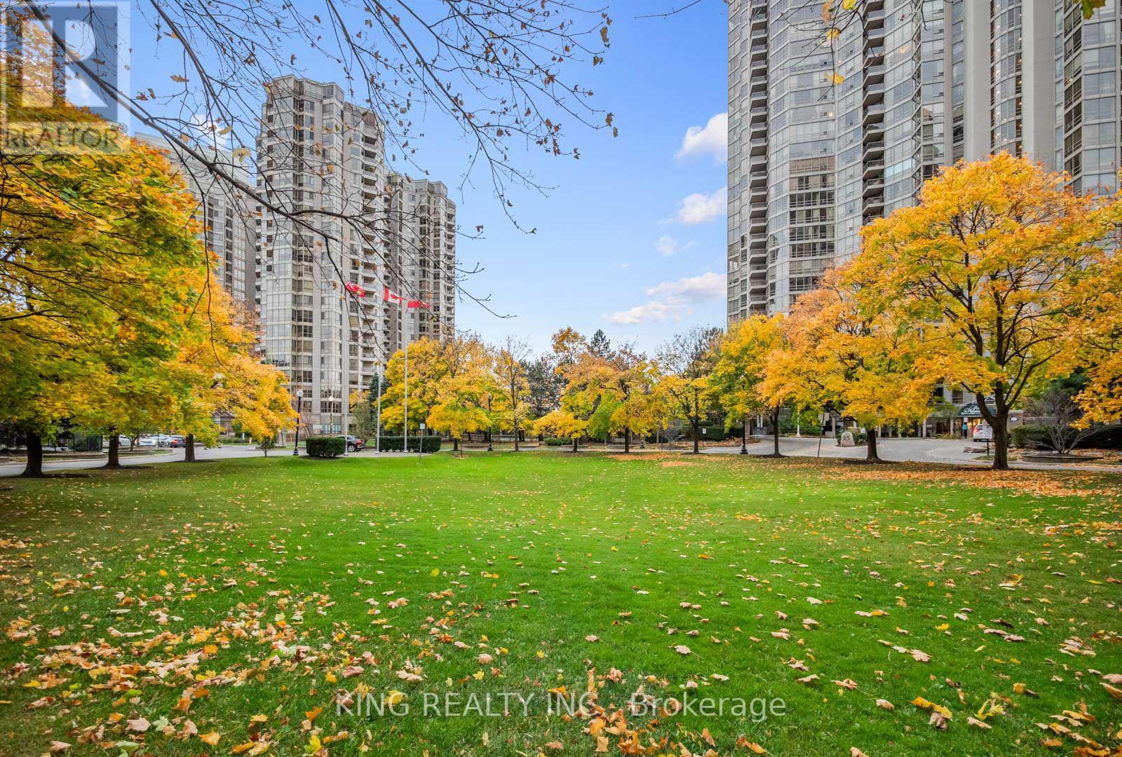 627 - 25 KINGSBRIDGE GARDEN CIRCLE, Mississauga (Hurontario), Ontario, L5R4B1 — Photo 12