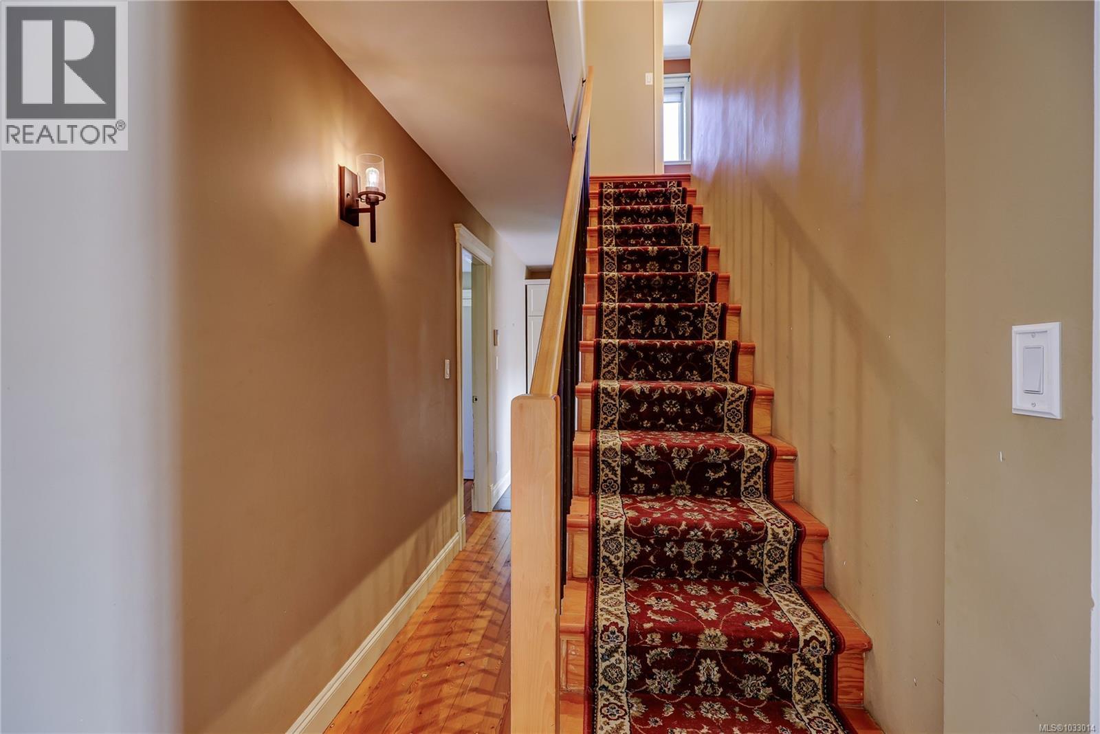 1361 Discovery Ave - 29