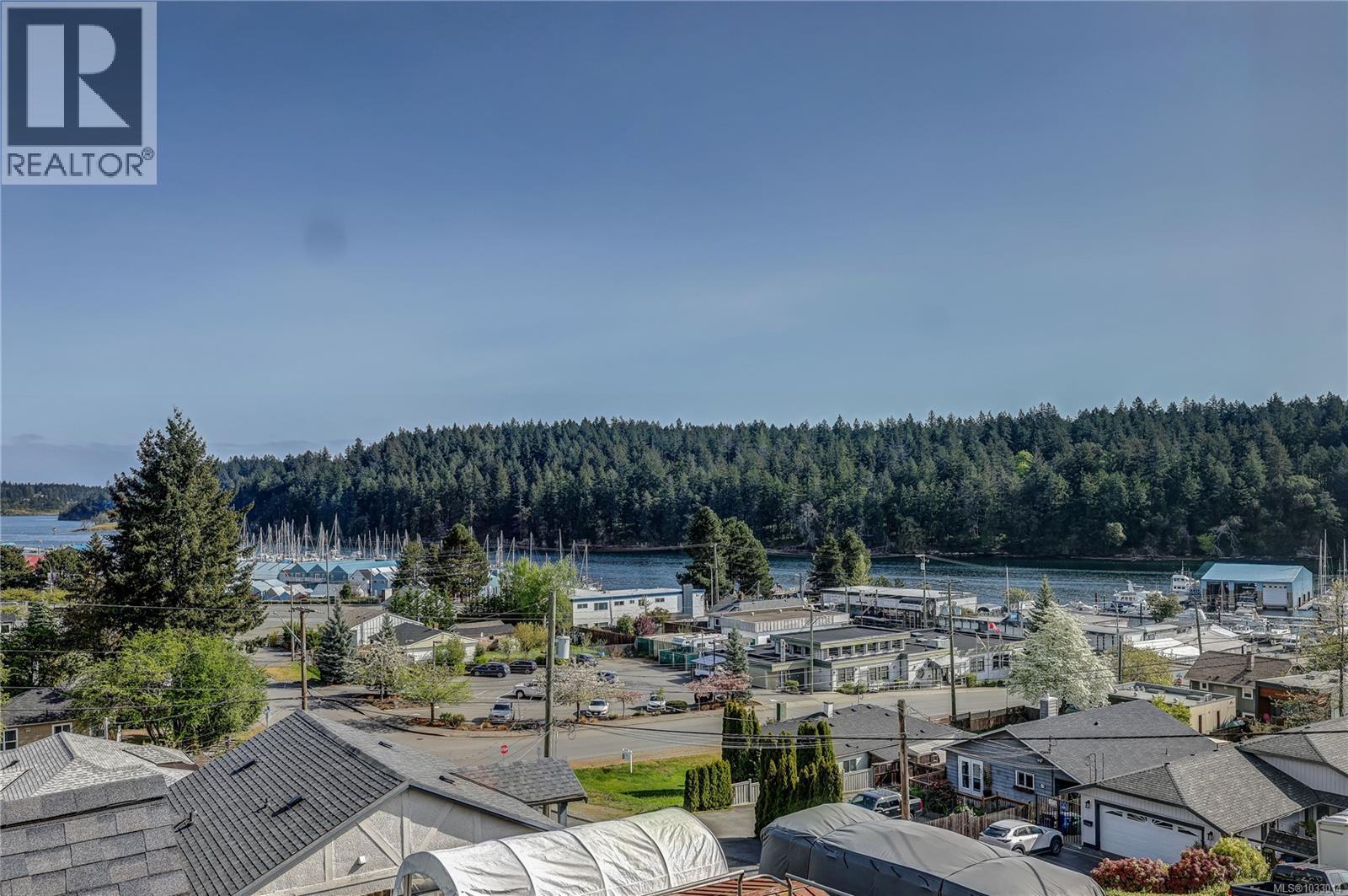 1361 Discovery Ave - 38