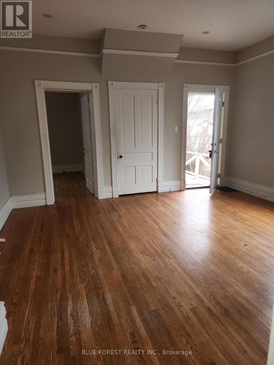 865 WILLIAM STREET — photo 9