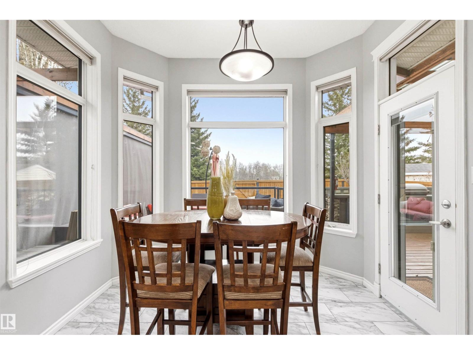 46 HILLCREST PL, St. Albert