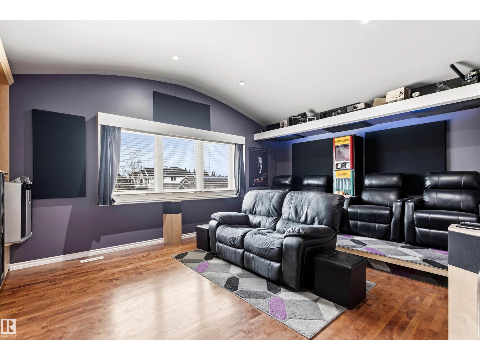 46 HILLCREST PL, St. Albert