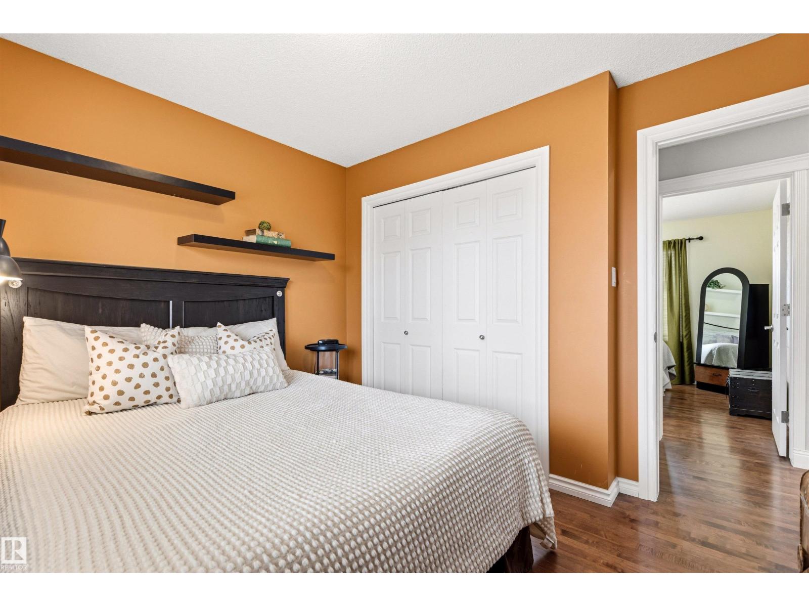 46 HILLCREST PL, St. Albert