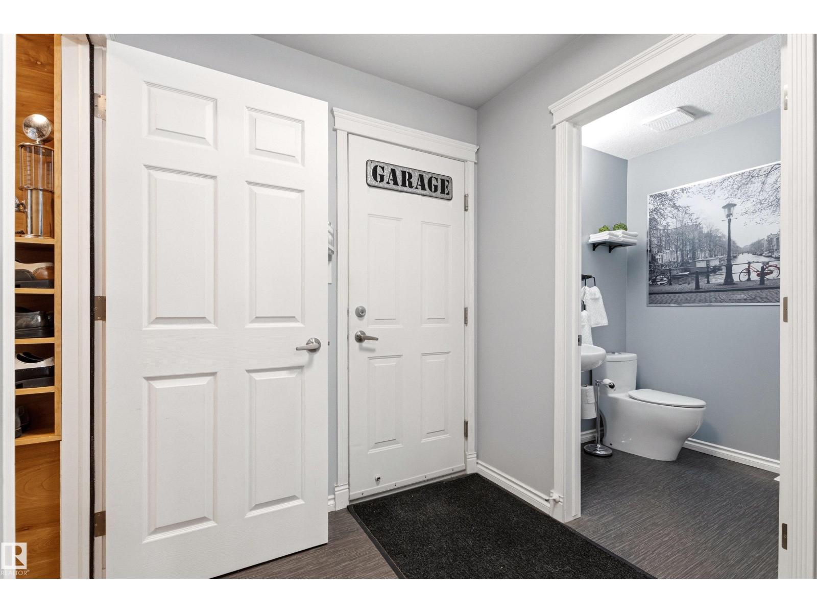 46 HILLCREST PL, St. Albert