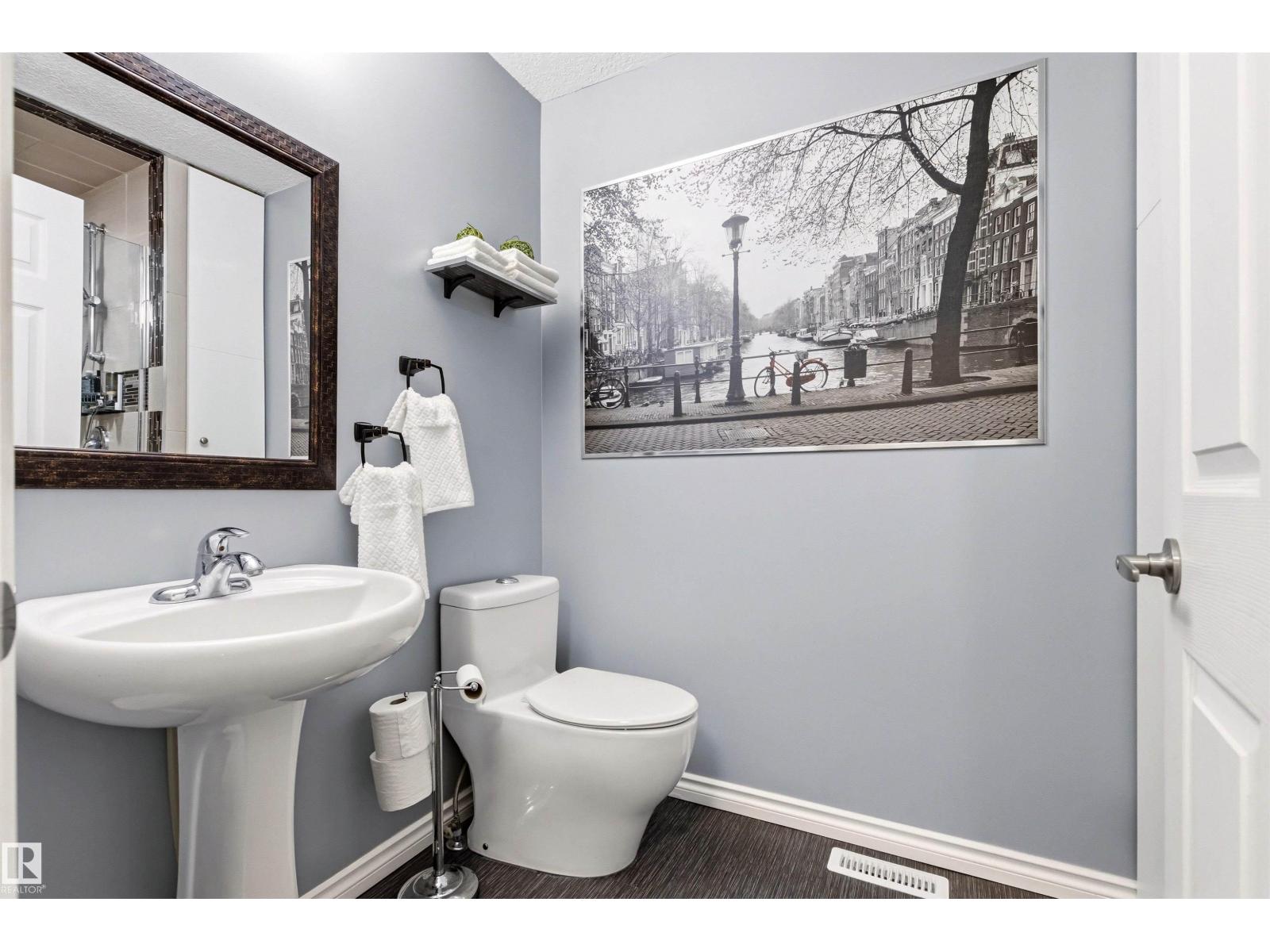 46 HILLCREST PL, St. Albert