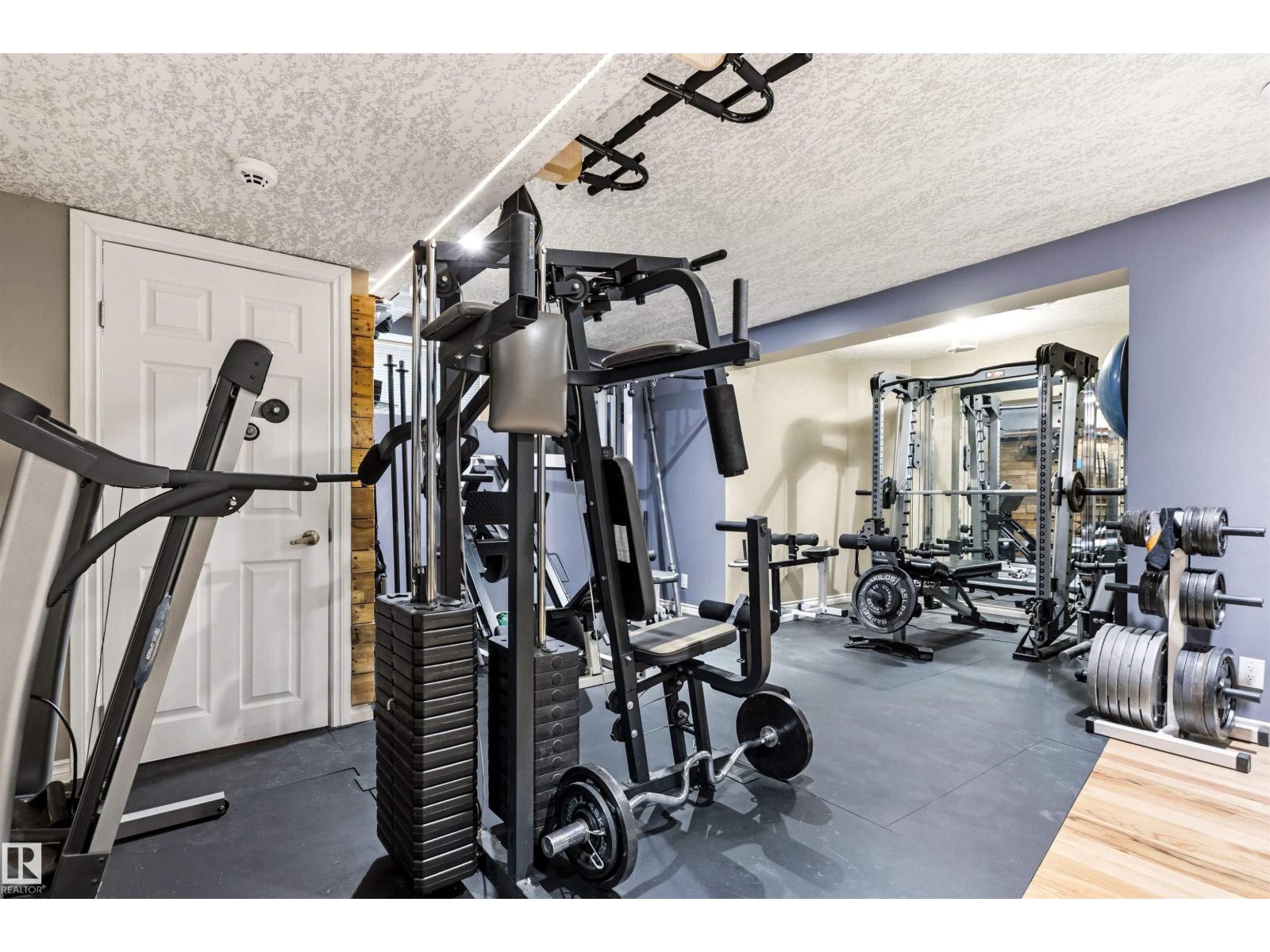 46 HILLCREST PL, St. Albert