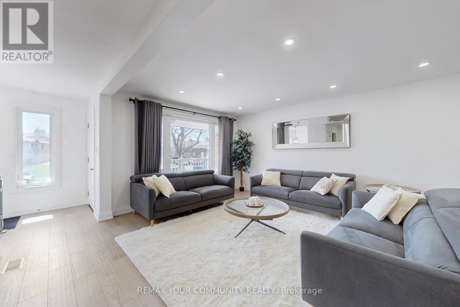 26 FAYE DRIVE — photo 2