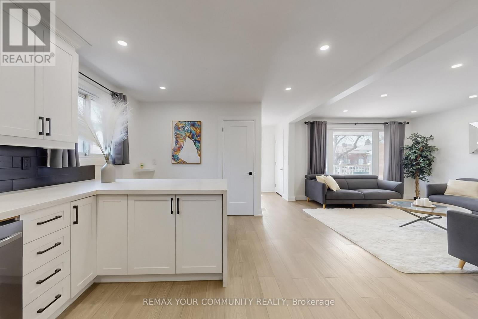 26 FAYE DRIVE — photo 8