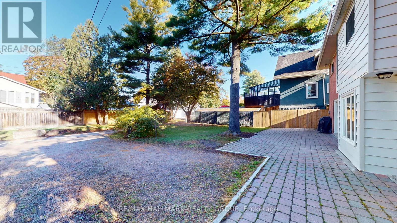 500 KING STREET W - 30