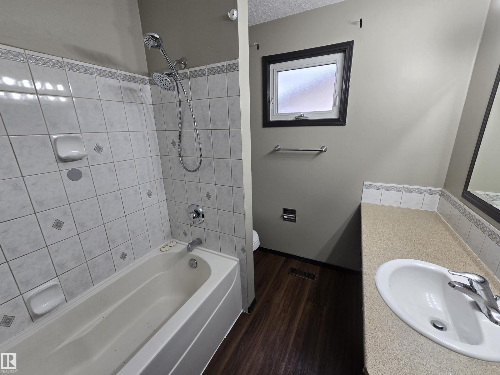 4101 SOUTH PARK DR, Leduc