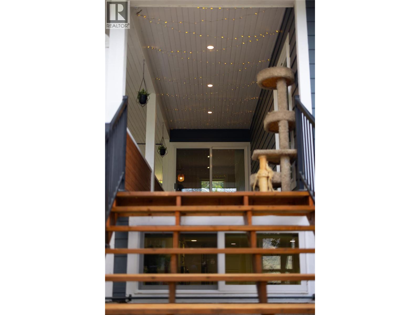 277 Clifton Road N - 54