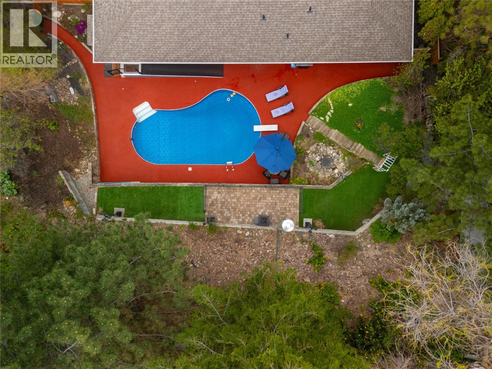 277 Clifton Road N - 71