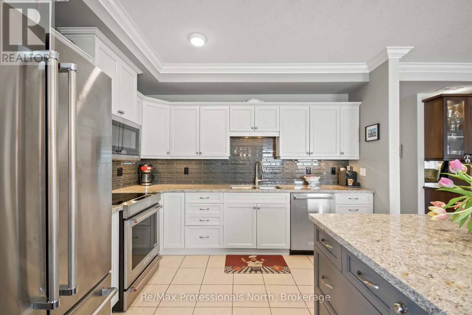 #207 130 STEAMSHIP BAY ROAD - 12
