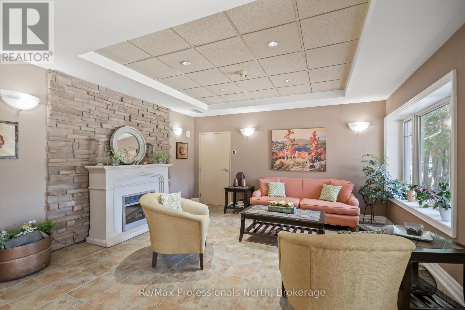 #207 130 STEAMSHIP BAY ROAD - 34