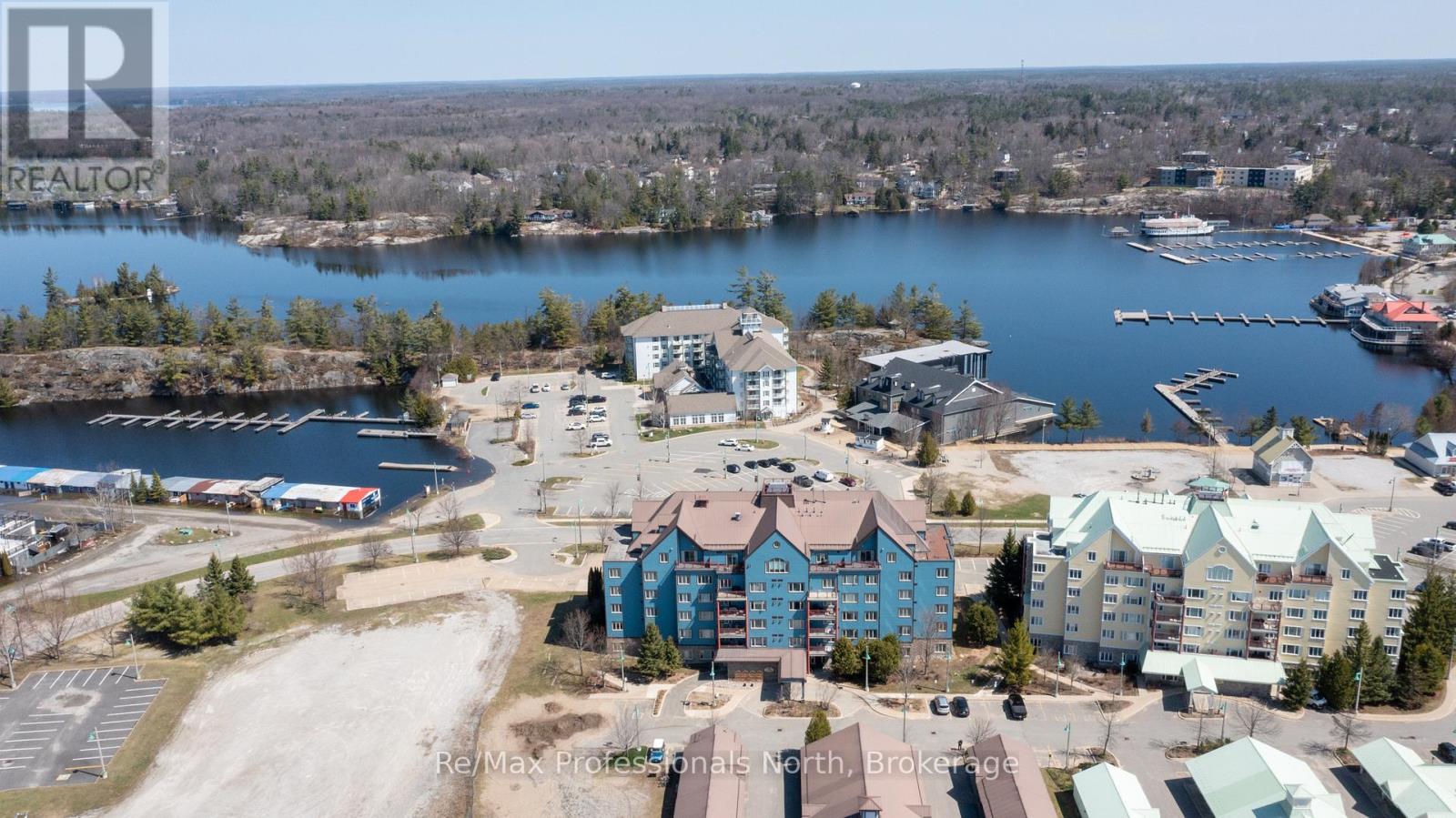 #207 130 STEAMSHIP BAY ROAD - 40