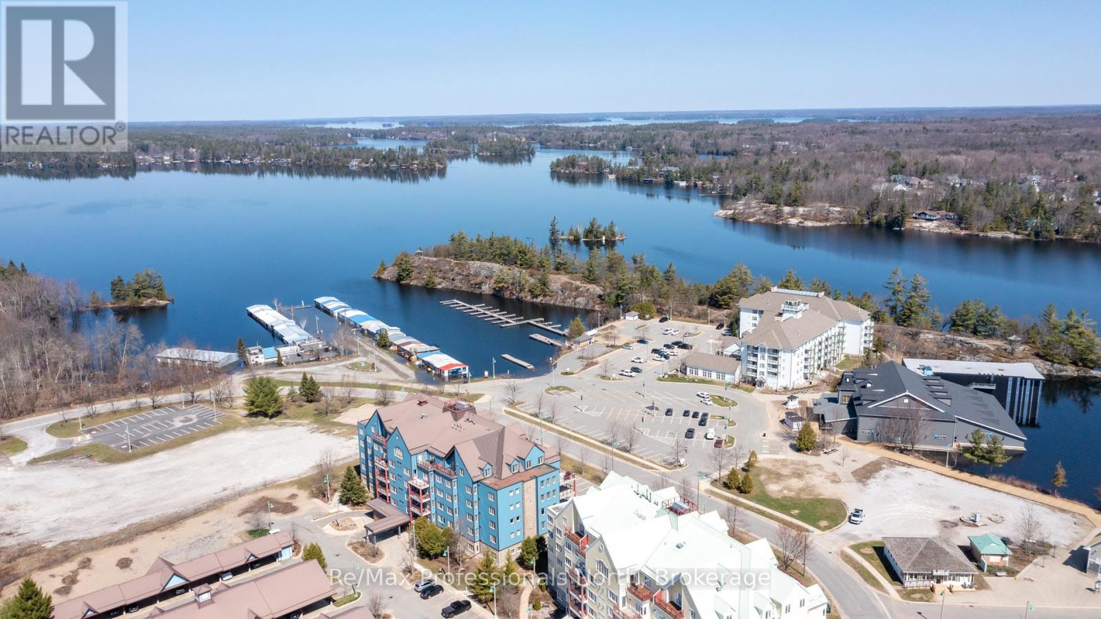 #207 130 STEAMSHIP BAY ROAD - 42