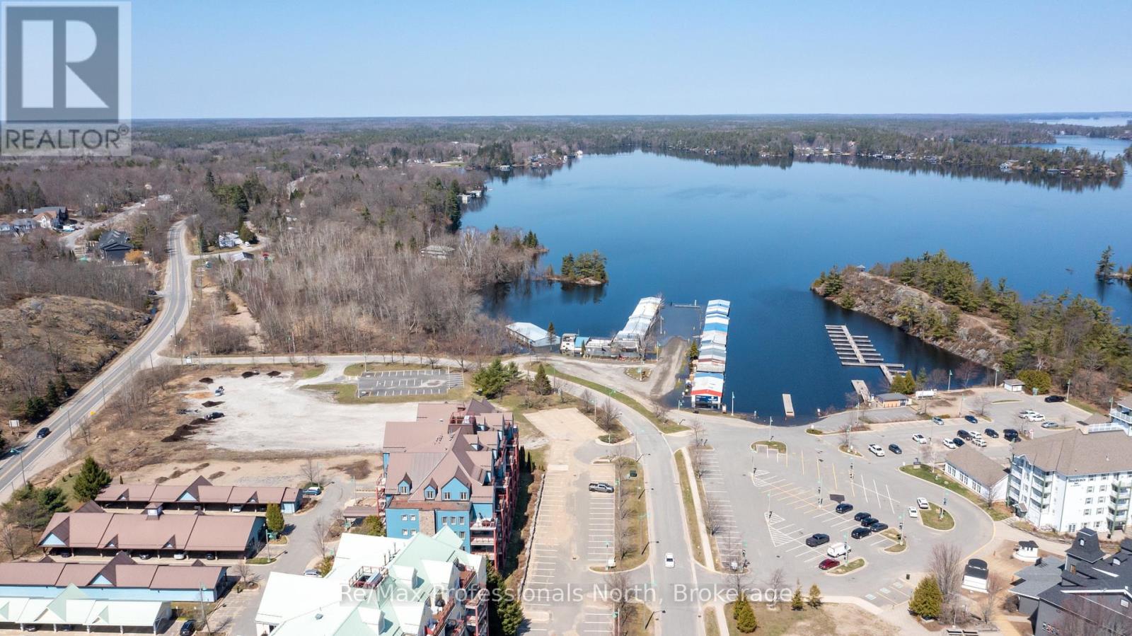 #207 130 STEAMSHIP BAY ROAD - 43